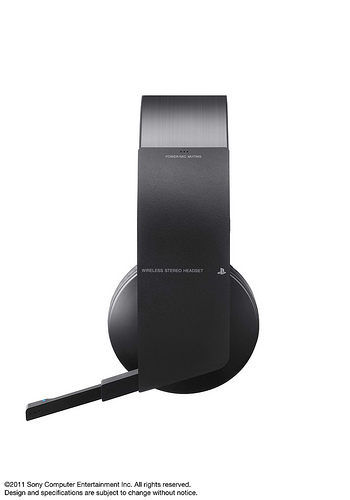 Official PS3 Wireless Stereo Headset Image 2